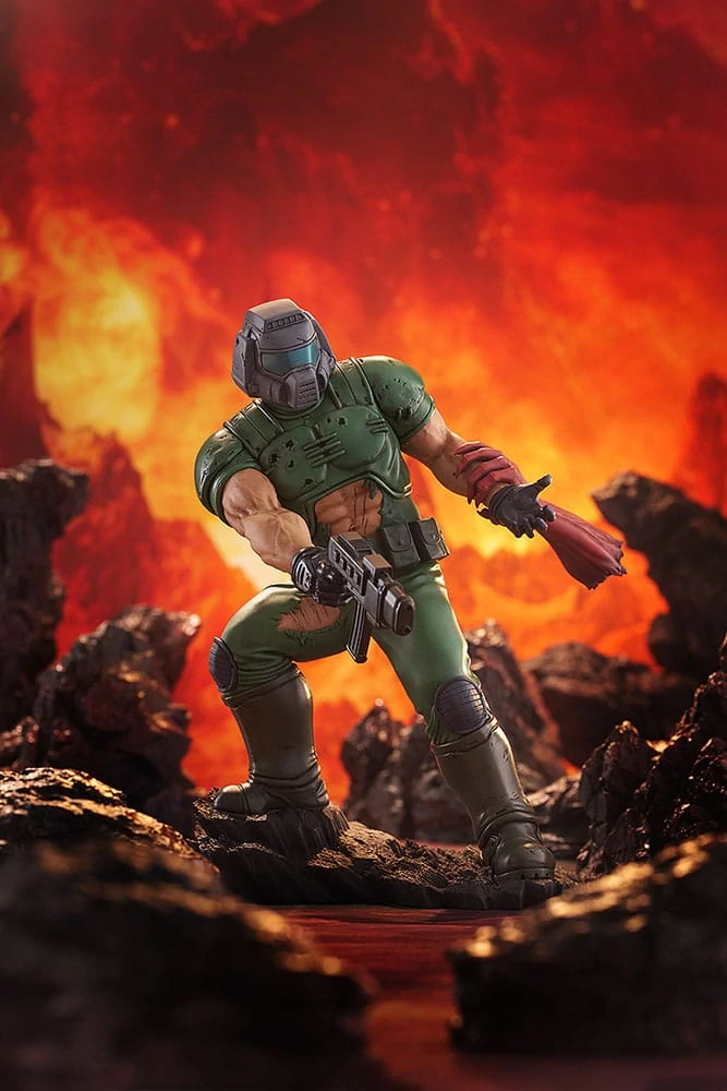Figurka Doom - Doom Marine (Pop Up Parade)
