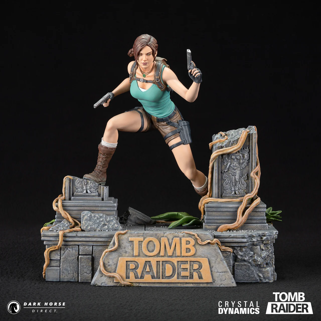 Tomb Raider PVC Statue Lara Croft 24 cm