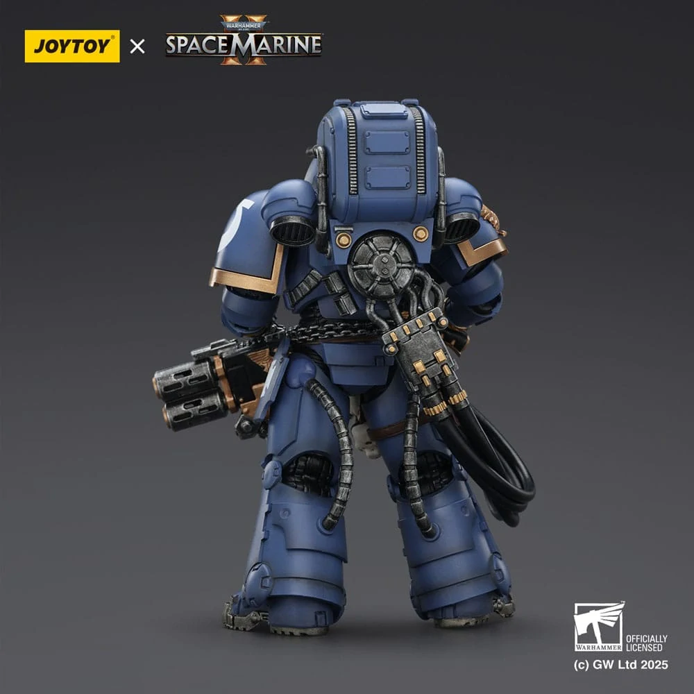 Ultramarines Heavy Artificer Armor figurka 13 cm