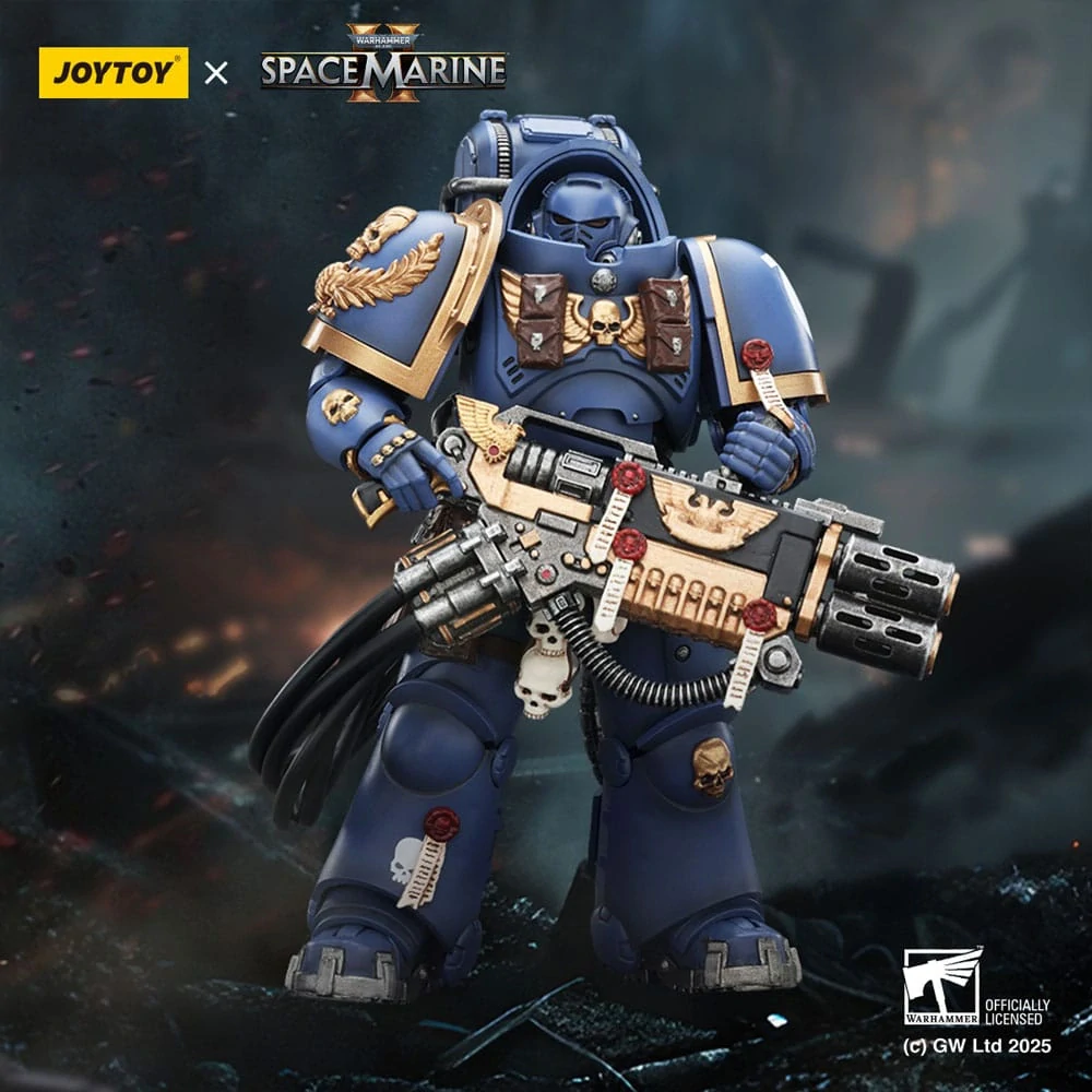 Ultramarines Heavy Artificer Armor figurka 13 cm
