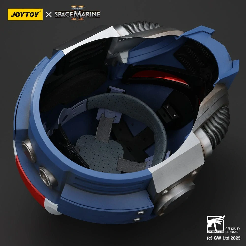 Warhammer 40,000: Replika helmy Lieutenanta Tituse (Space Marine 2) – 30 cm