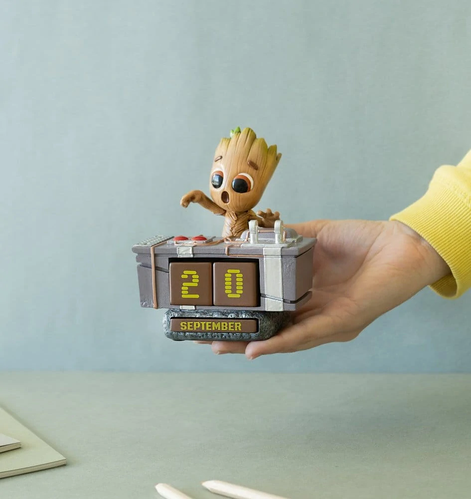 Marvel Groot 3D věčný kalendář 12 cm
