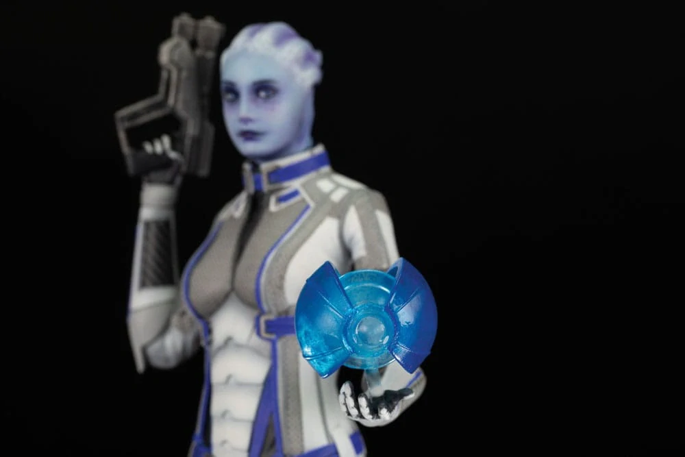 Mass Effect Liara T'Soni PVC soška 22 cm