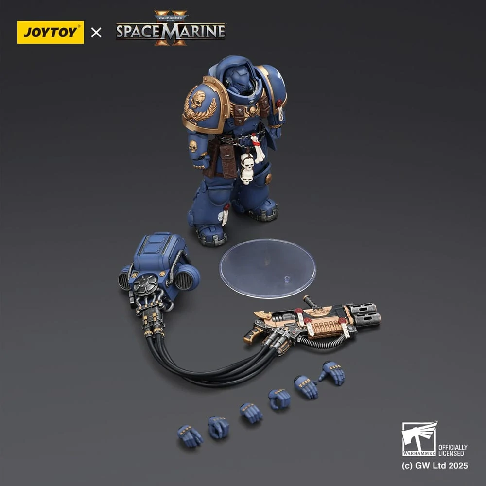 Ultramarines Heavy Artificer Armor figurka 13 cm